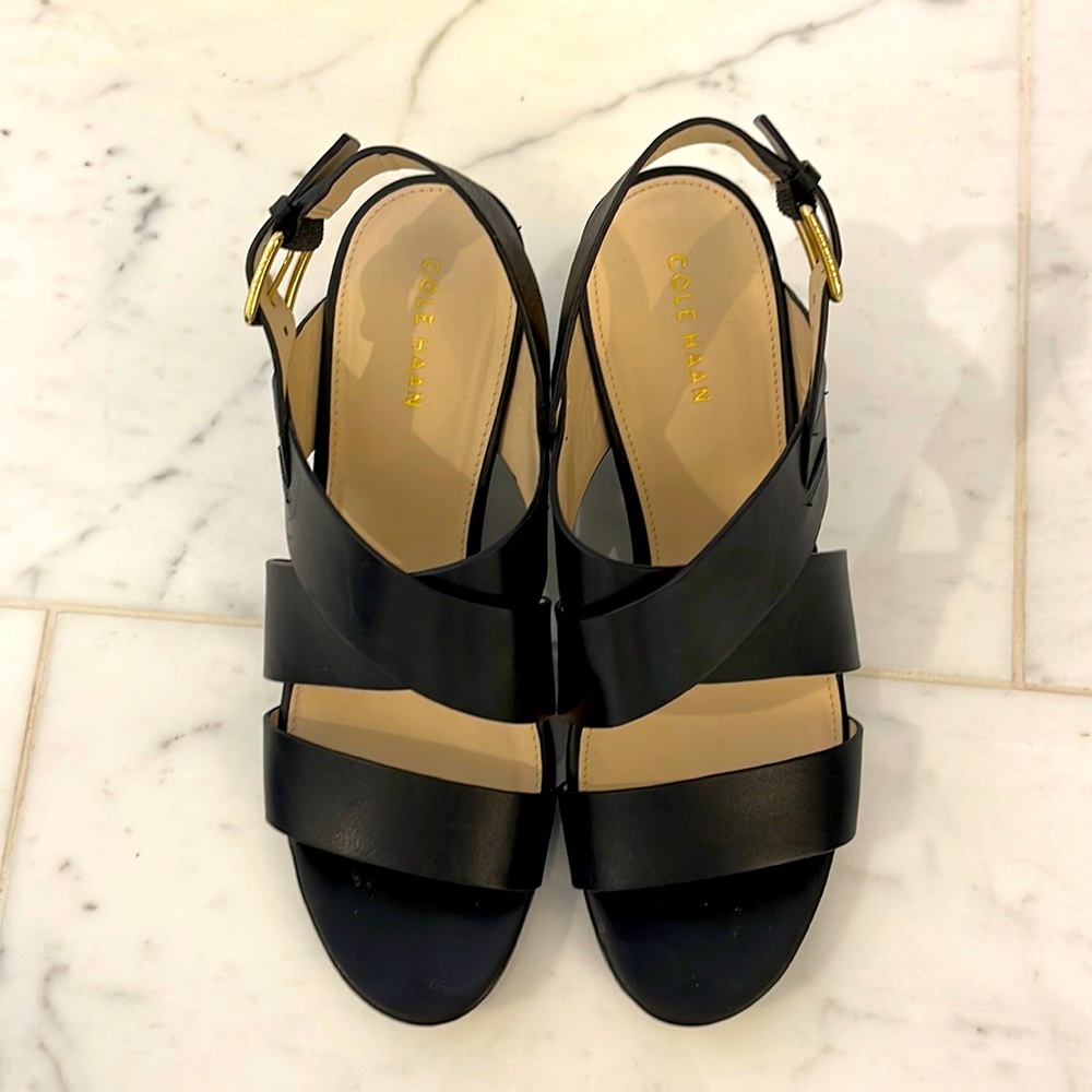 Black Cole Haan 3” black wedge heel shoe. Size 8 Excellent condition.